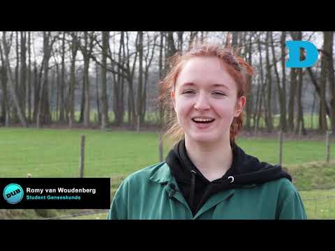 Spring is here: students help with lambing