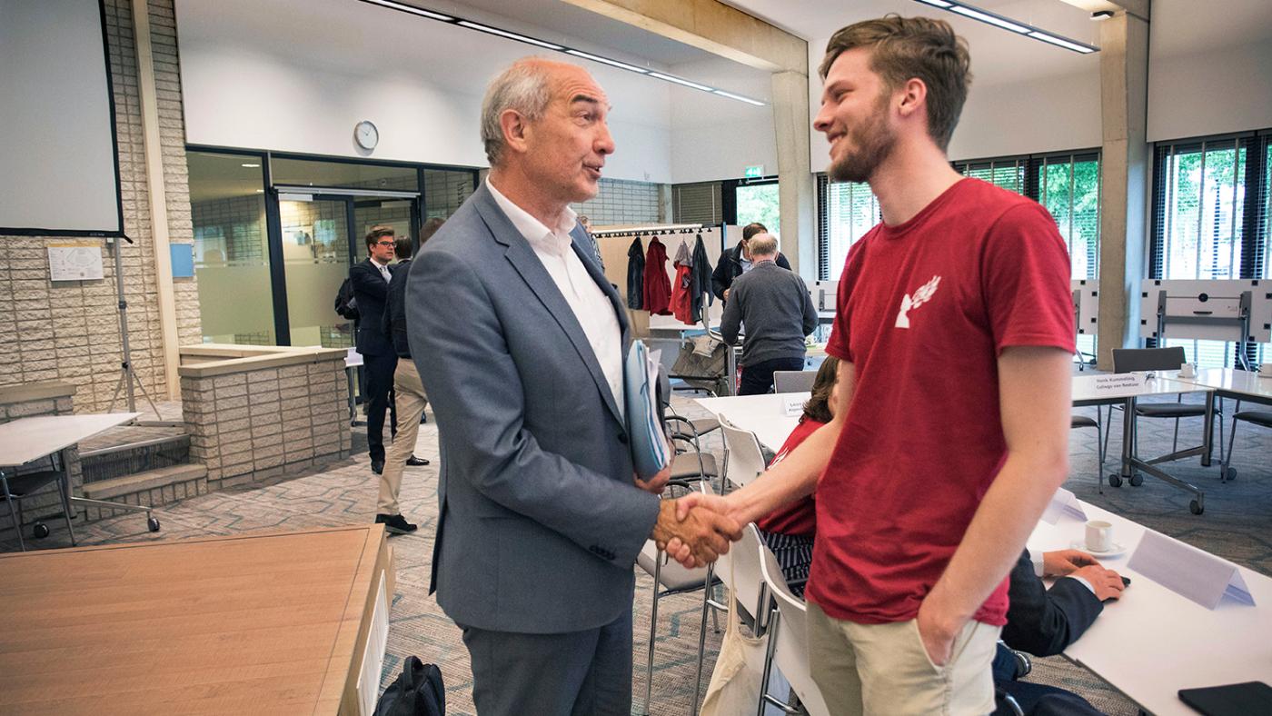 Anton Pijpers met Floris Boudens. Foto: Werry Crone