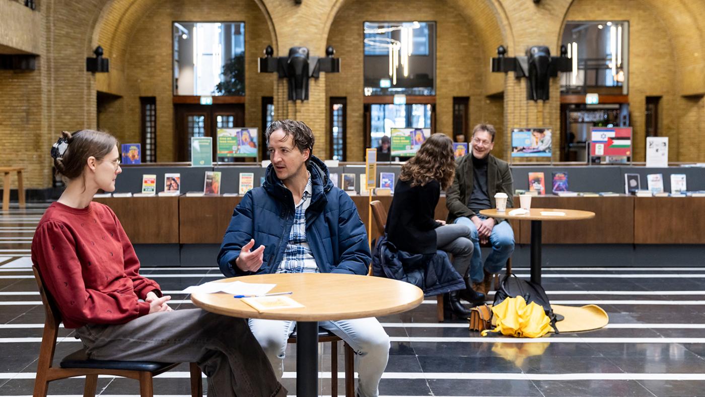 Bieb-Neude-Gesprekken-op-Plekken-2,-foto-DUB
