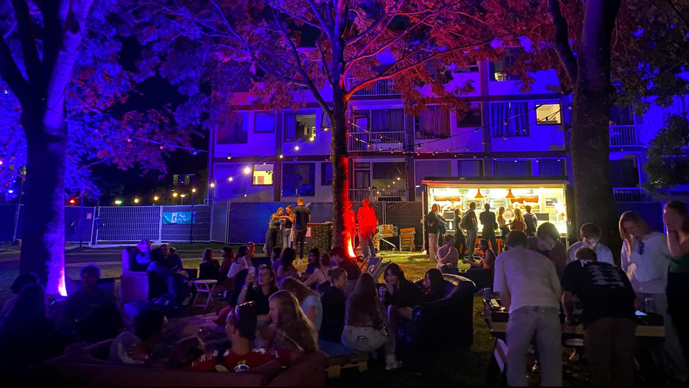 IBB-Fest: het terrein Foto: Cies de Kruif, DUB