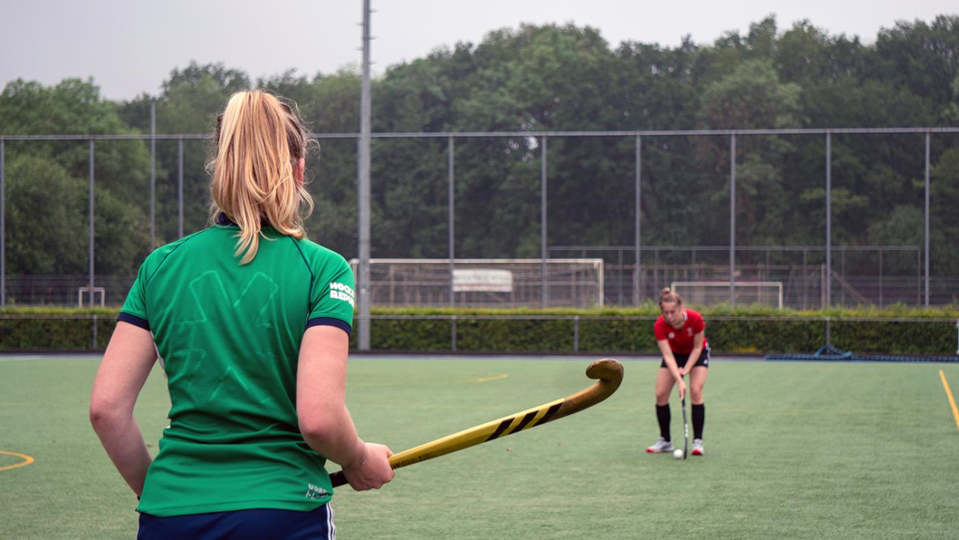 Olympos, hockey, foto Tara Neary