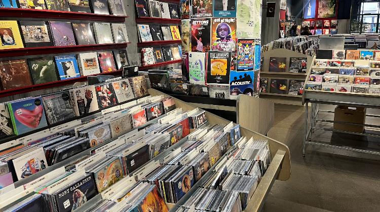 Plato Record store