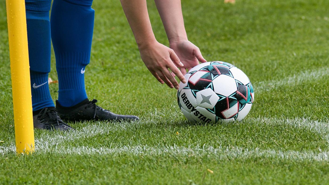 Voetbal, hoekschop, foto Pixabay