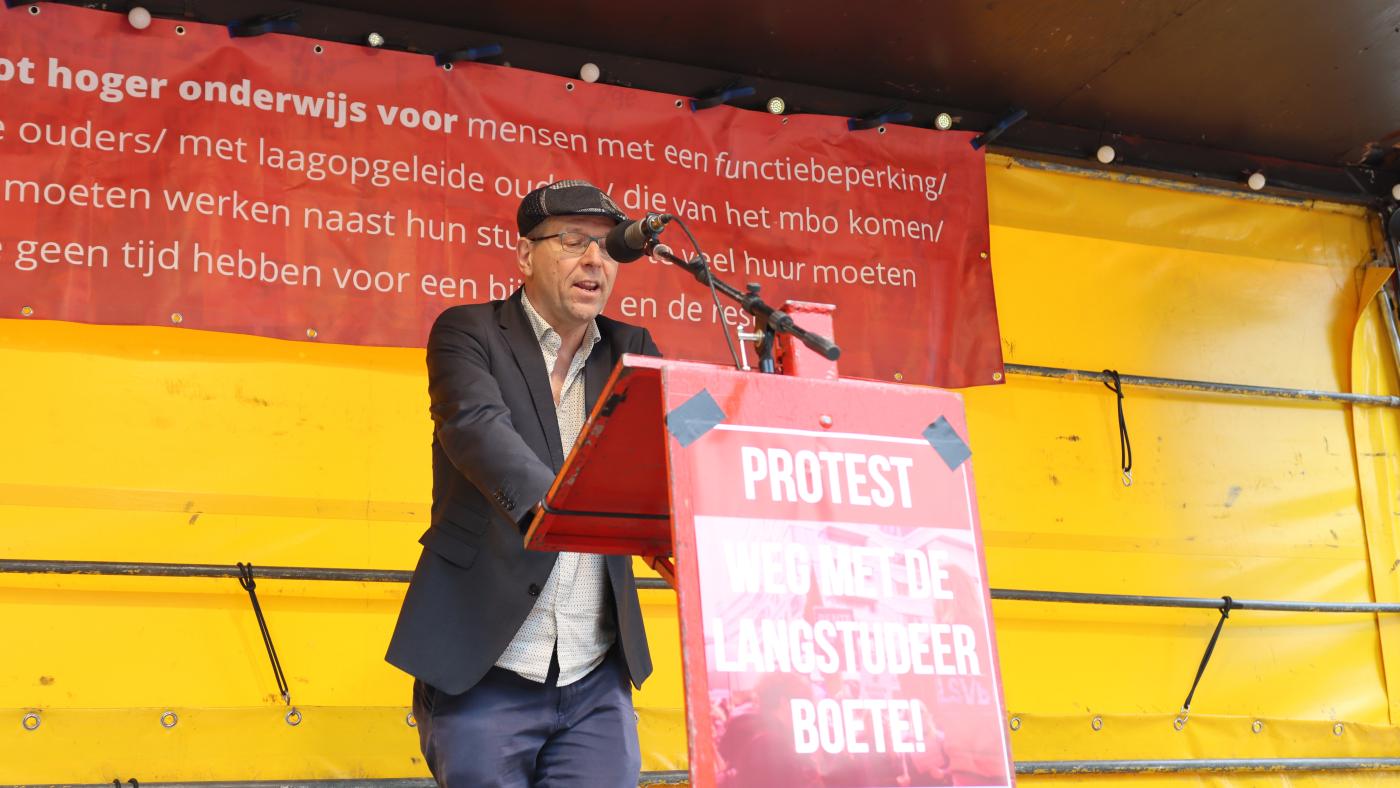 protest afstudeerboete Rens Bod