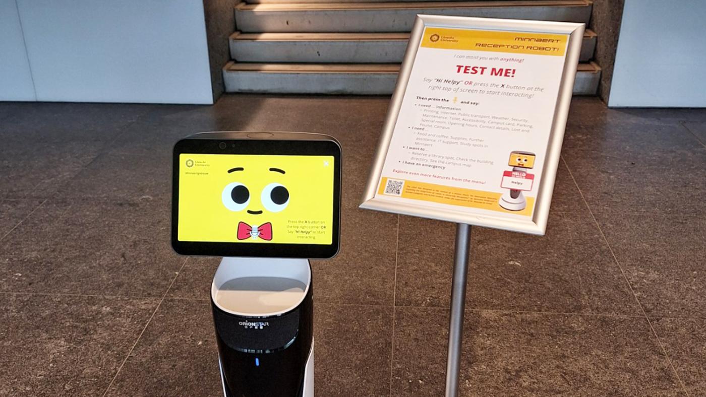 Robot als receptionist. Foto: uu