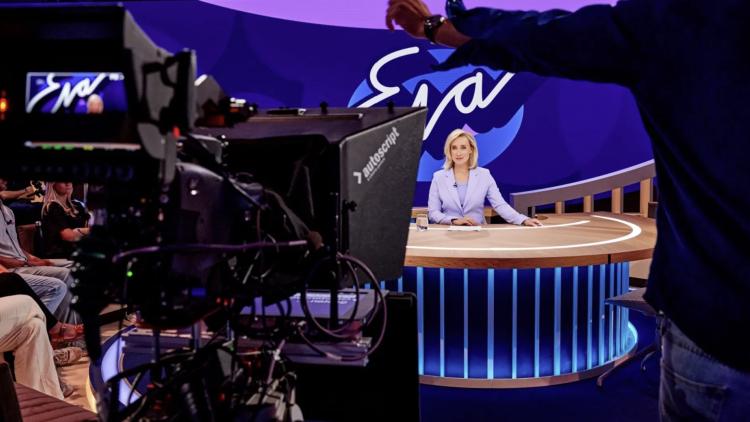 Eva-Jinek-studiofoto
