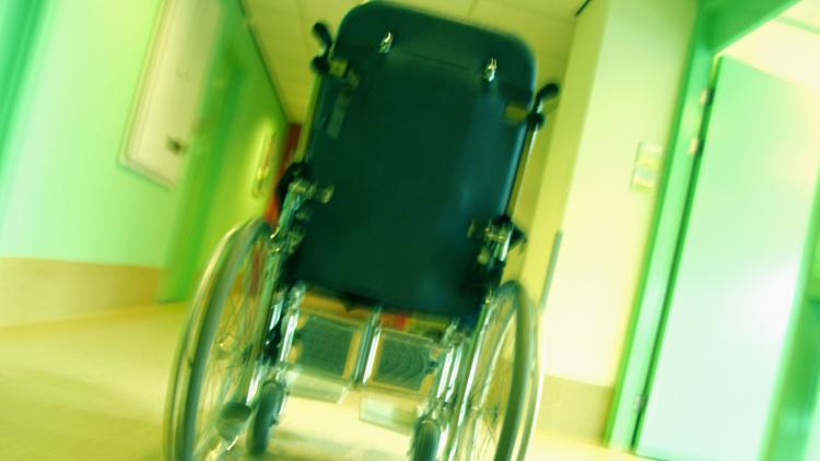 rolstoel beperking foto DUB