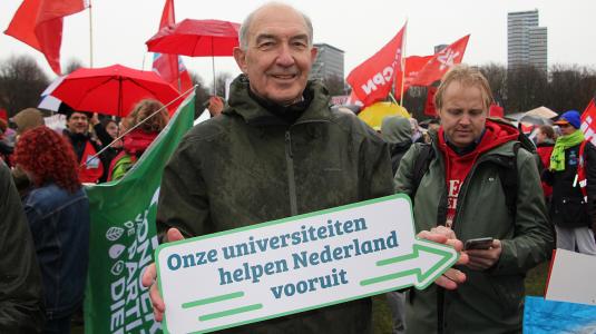 Anton-pijpers-demonstratie-HO-Den-Haag,-foto-DUB