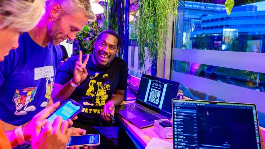 Meewerken tijdens het Betweter Festival