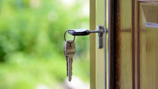 Keys and front door